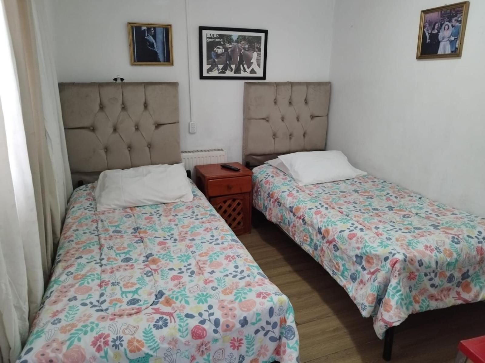 Hostal Estadio Nacional Santiago Ngoại thất bức ảnh