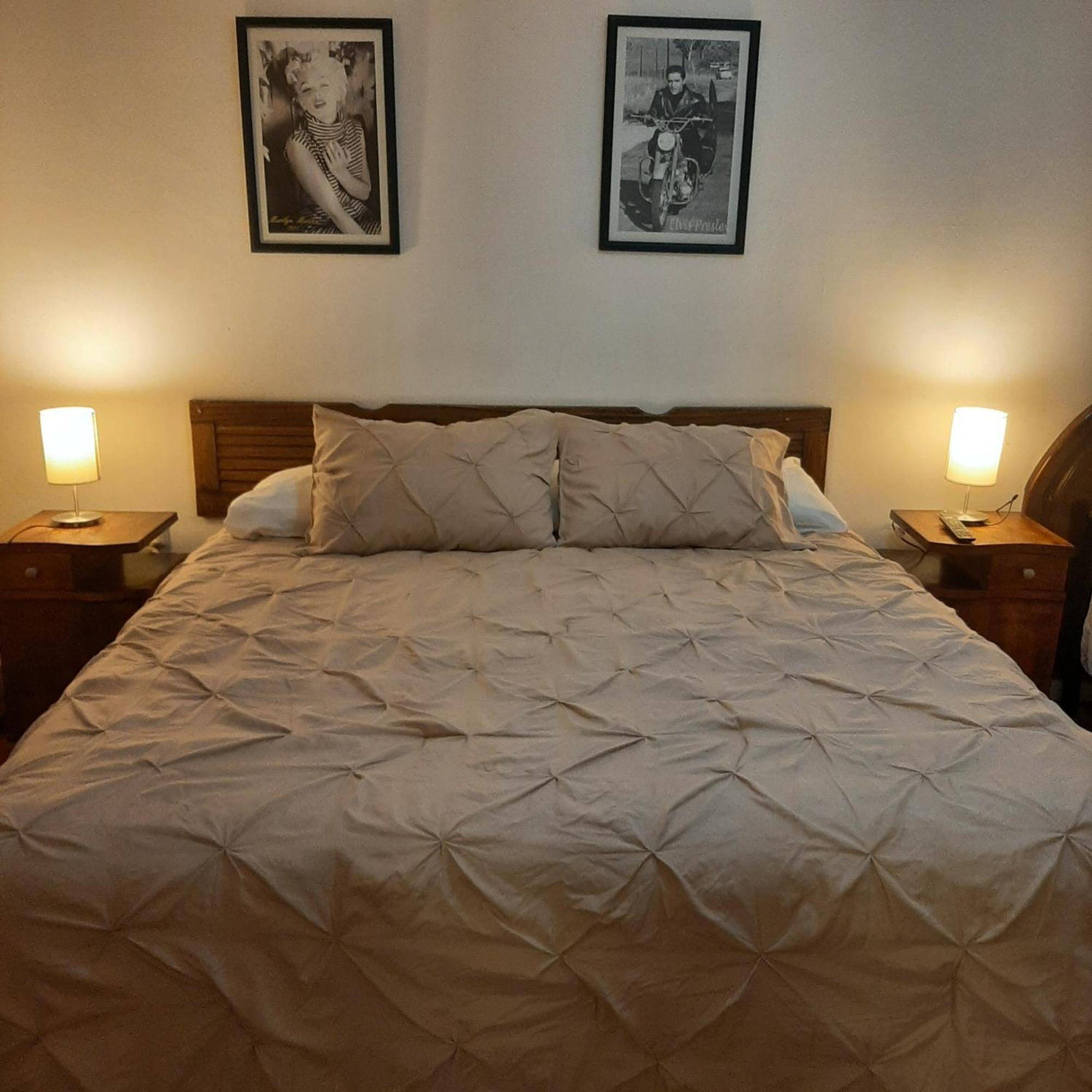 Hostal Estadio Nacional Santiago Ngoại thất bức ảnh